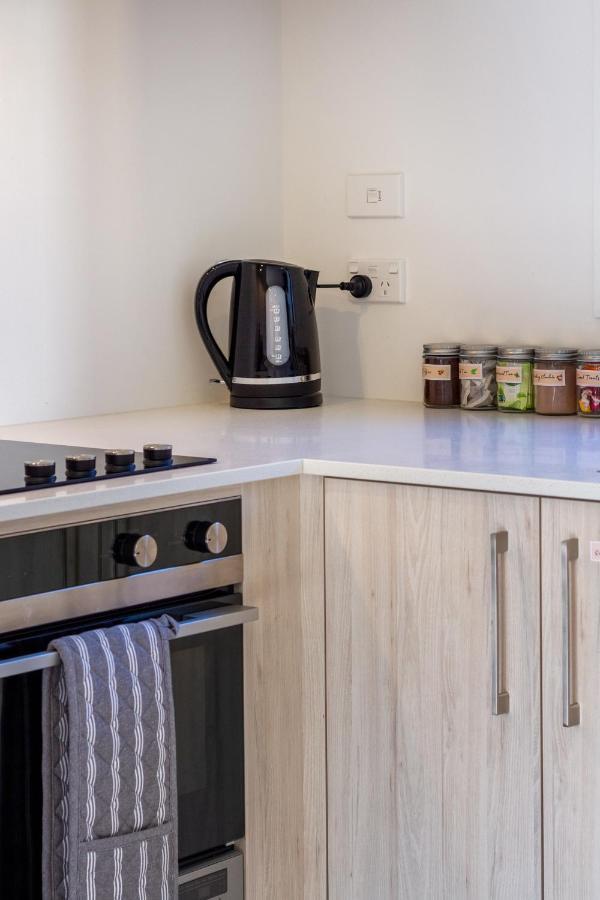 크라이스트처치 Modern Townhouse Cashel Street 2 Bed 2 Bath 아파트 외부 사진